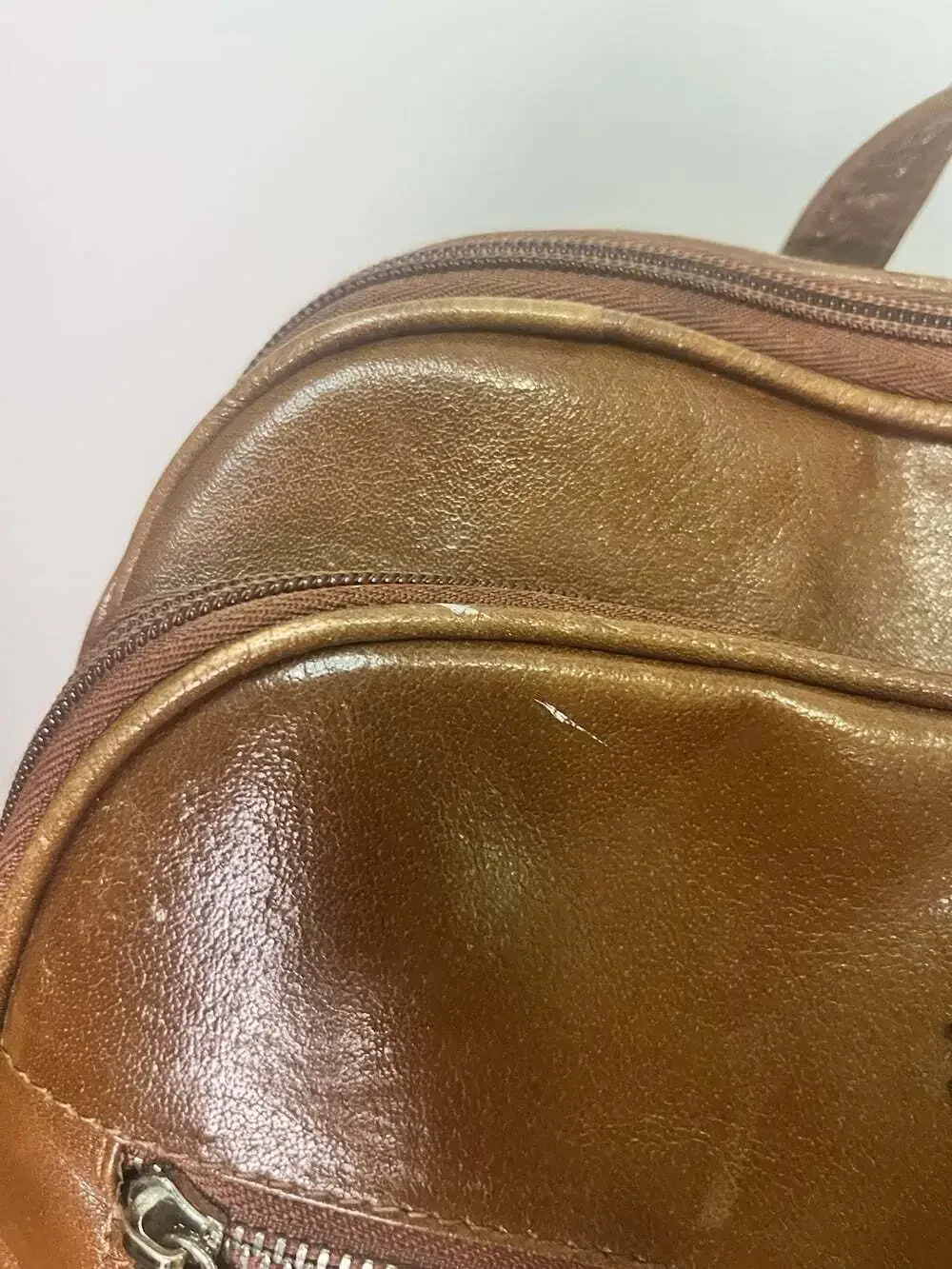Ashwood Polished Brown Genuine Leather Backpack Cognac Stag Logo Pockets Travel